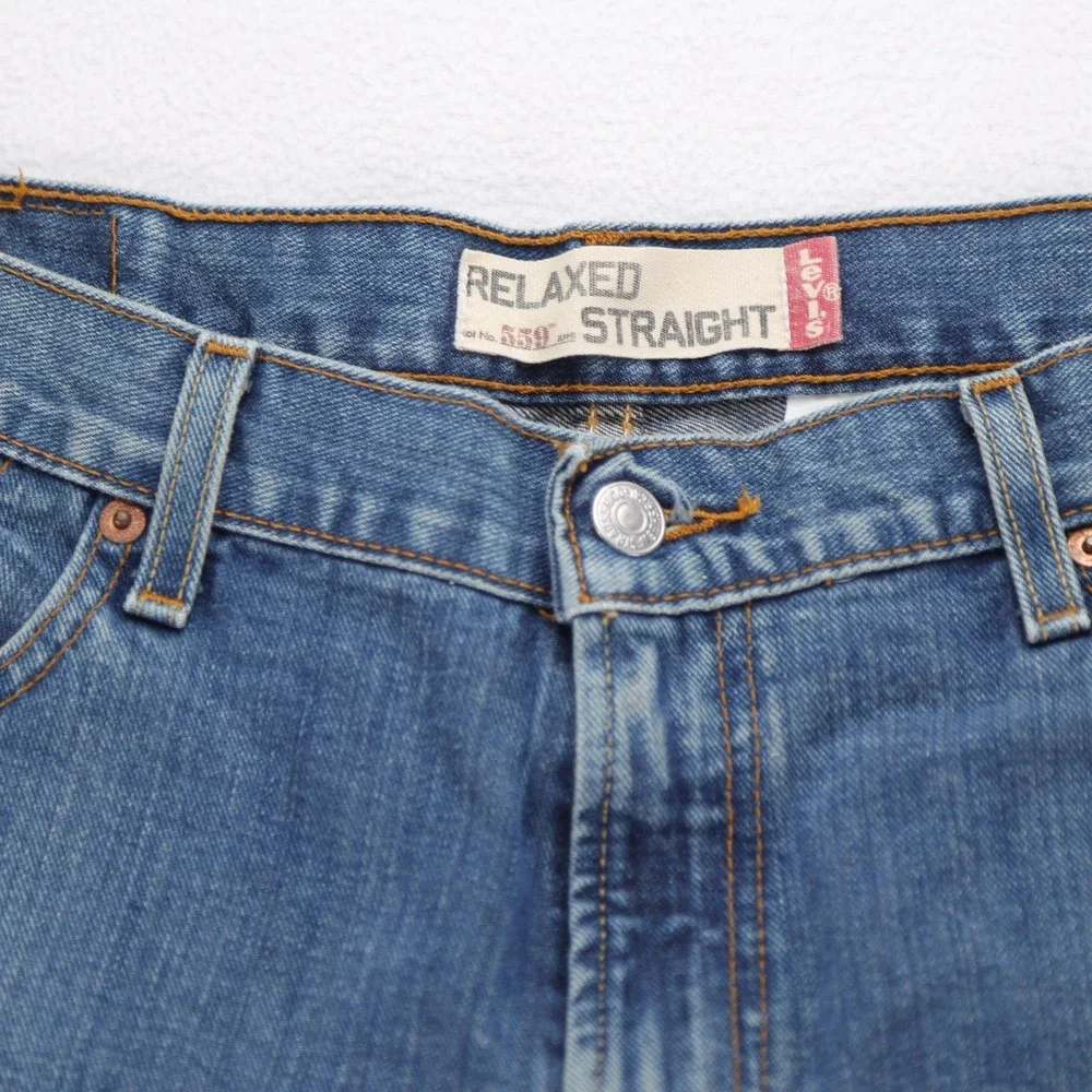 Levis actual measurements